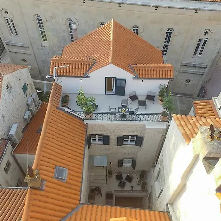 Forty-four Dubrovnik