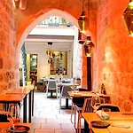 Boutique House Forty-four 4*