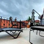 Guest house Boutique House Forty-four 4*