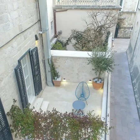 Boutique House Forty-four