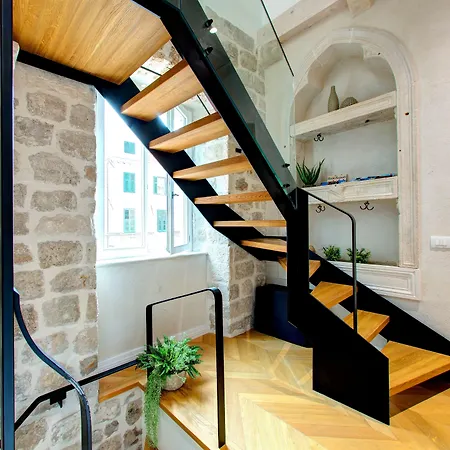 Pensión Boutique House Forty-Four 4*