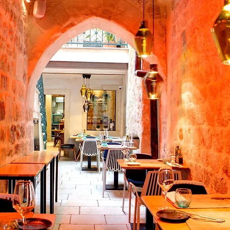 Boutique House Forty-four 4*