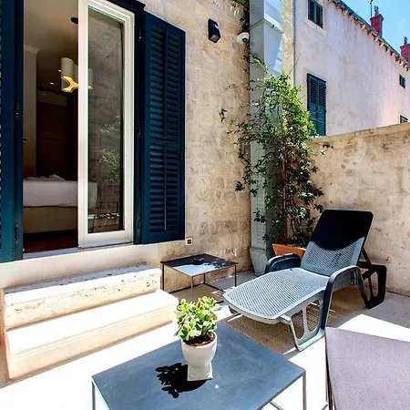 Boutique House Forty-four 4*