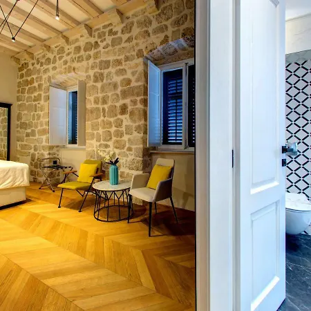 Forty-four Dubrovnik