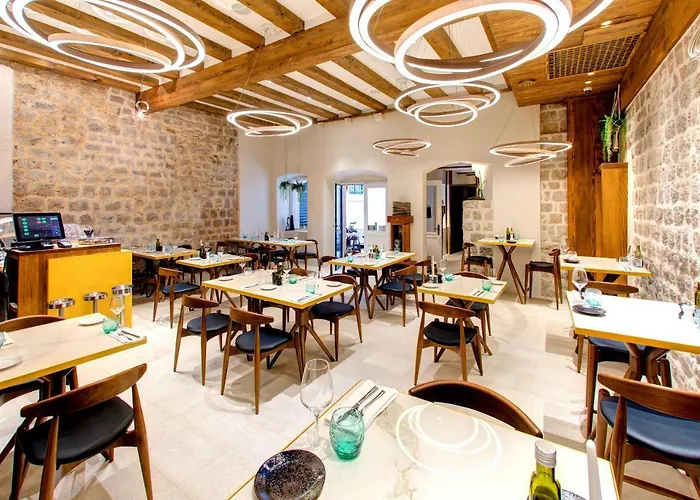 Boutique House Forty-Four Pensión 4*